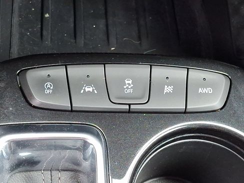 Used 2021 Chevrolet TrailBlazer ACTIV w/ Sun and Liftgate Package AWD/4WD image 23