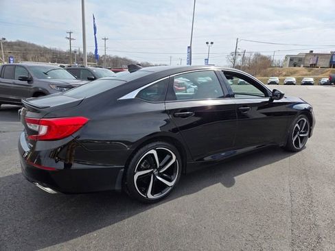 Used 2020 Honda Accord Sport image 8