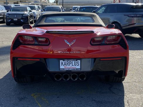 Used 2017 Chevrolet Corvette 3LT w/ 3LT Preferred Equipment Group image 10