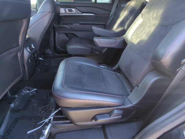 Used 2025 Ford Explorer ST w/ Sun And Sound Package AWD/4WD image 26