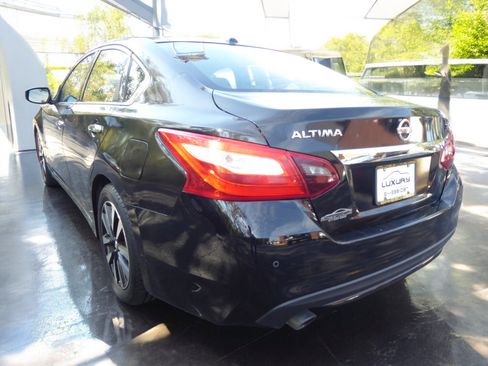 Used 2018 Nissan Altima 2.5 SL image 8