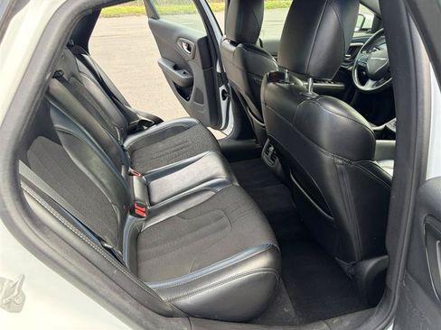 Used 2016 Chrysler 200 S w/ Navigation & Sound Group I AWD/4WD image 7