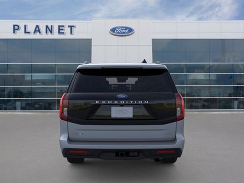 New 2026 Ford Expedition Max Active RWD image 6
