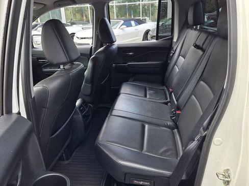 Used 2017 Honda Ridgeline RTL-E image 11
