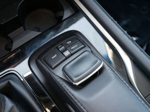 Used 2018 Lexus LX 570 4WD image 24