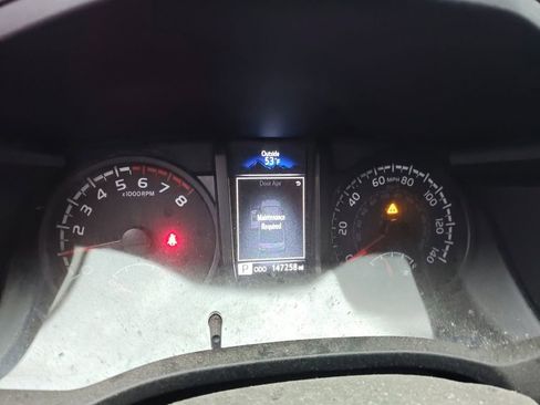 Used 2021 Toyota Tacoma SR AWD/4WD image 11
