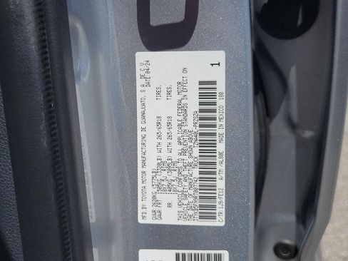 Used 2024 Toyota Tacoma TRD Sport RWD image 32