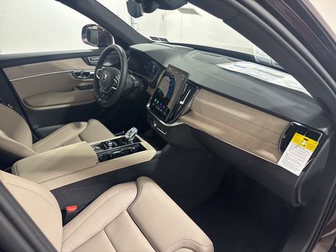New 2026 Volvo XC90 T8 Ultra w/ Protection Package Premier AWD/4WD image 28