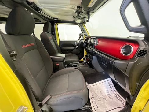 Used 2023 Jeep Wrangler Unlimited Rubicon w/ Dual Top Group image 8