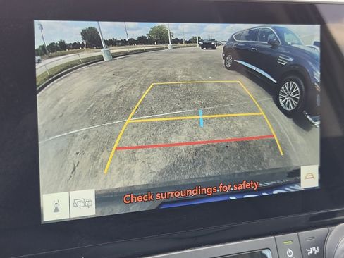 Used 2025 Toyota Grand Highlander FWD image 19