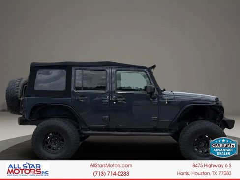Used 2017 Jeep Wrangler Unlimited Sport AWD/4WD image 6