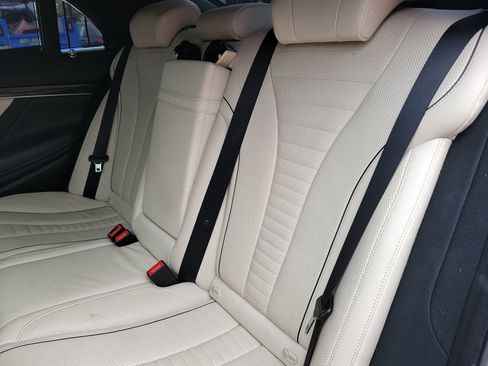 Used 2015 Mercedes-Benz S 550 4MATIC Sedan image 17