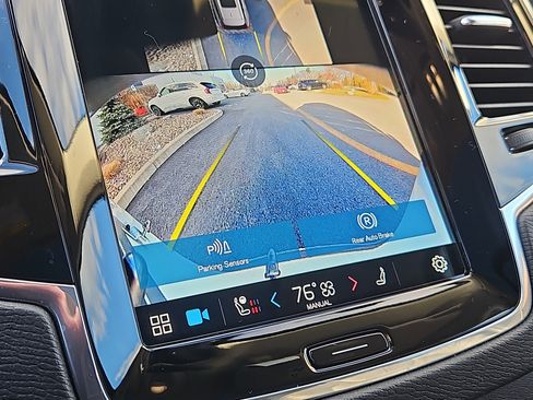 Used 2025 Volvo XC90 B6 Plus w/ Protection Package Premier image 9