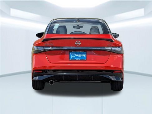 New 2026 Nissan Sentra SR w/ SR Premium Package FWD image 6