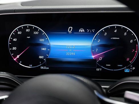 Used 2024 Mercedes-Benz GLS 450 4MATIC image 18