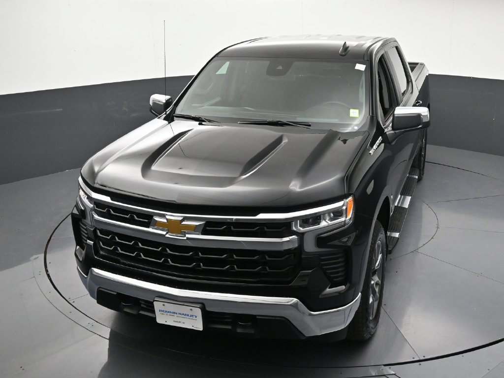 Used 2026 Chevrolet Silverado 1500 LT AWD/4WD image 22