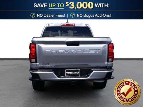 Used 2023 Chevrolet Colorado LT w/ LT Convenience Package II RWD image 5
