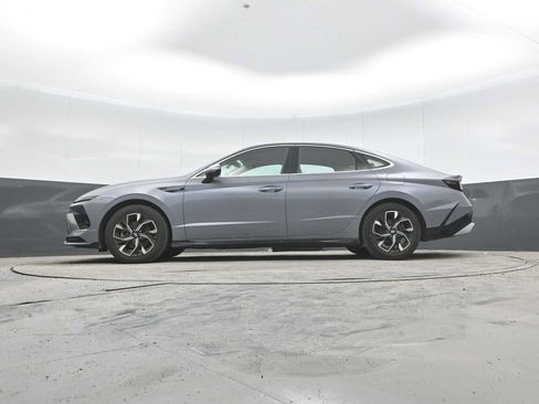 Used 2024 Hyundai Sonata SEL FWD image 25