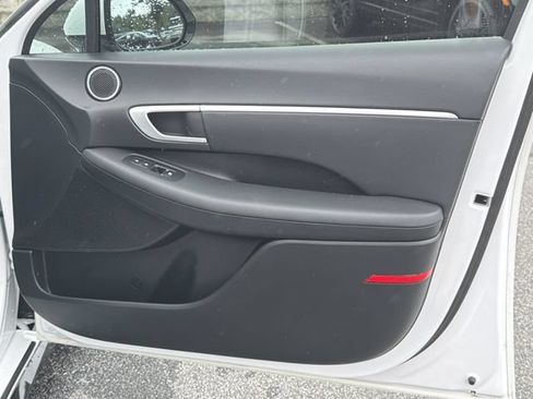 Certified 2025 Hyundai Sonata SEL FWD image 16