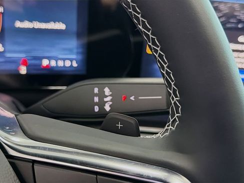 New 2026 Chevrolet Traverse LT image 17