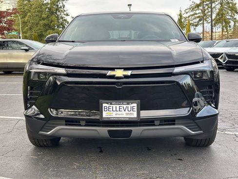 New 2025 Chevrolet Blazer EV LT image 8