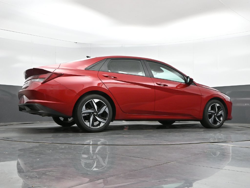 Used 2023 Hyundai Elantra SEL w/ Convenience Package FWD image 34