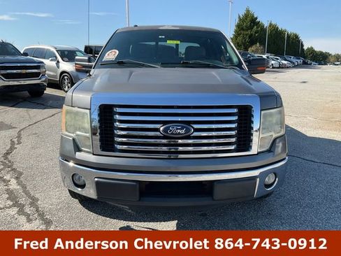 Used 2011 Ford F150 XLT w/ XLT Chrome Pkg image 2