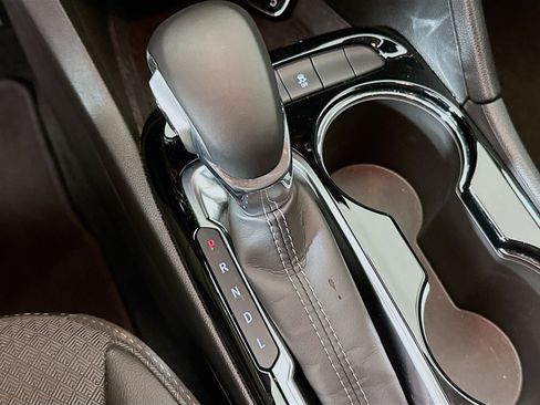 Used 2025 Buick Encore GX Preferred image 24