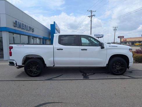Used 2024 Chevrolet Silverado 1500 Custom w/ LPO, Dark Essentials Package image 3
