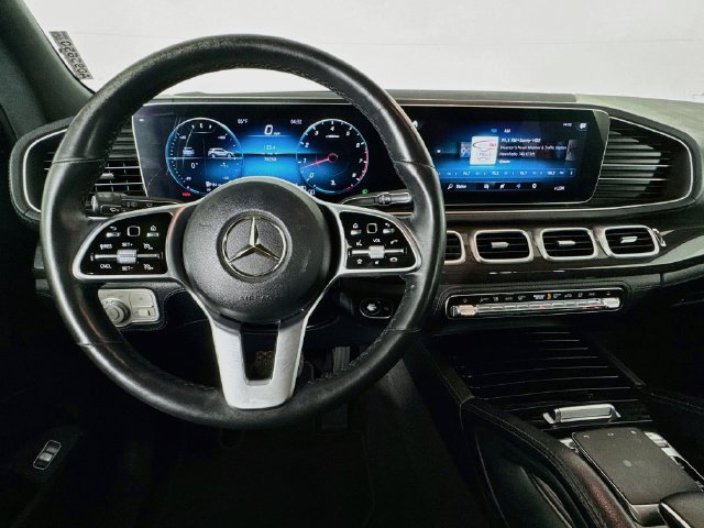 Used 2020 Mercedes-Benz GLE 350 4MATIC w/ MBUX Technology Package image 10