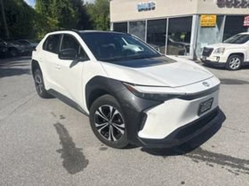 Used 2024 Toyota bZ4X AWD w/ Weather Package image 3