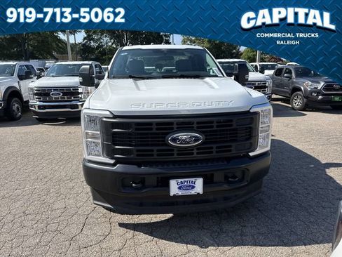 New 2026 Ford F350 XL AWD/4WD image 3