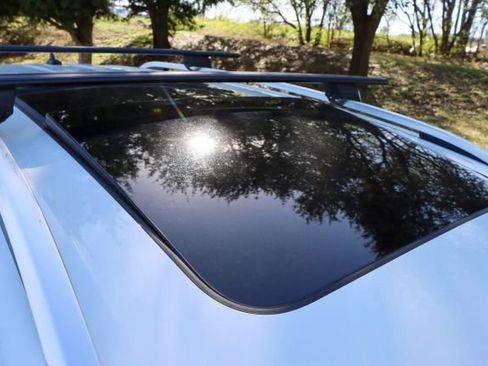 Used 2018 Volkswagen Atlas SEL image 9