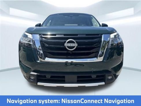 Used 2022 Nissan Pathfinder Platinum w/ Lighting Package (N93) AWD/4WD image 2