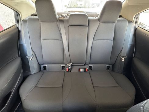Used 2025 Toyota Corolla LE FWD image 38