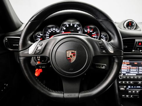 Used 2011 Porsche 911 Carrera GTS RWD image 11