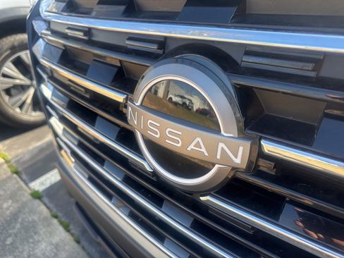 Certified 2025 Nissan Rogue SV w/ SV Premium Package image 4