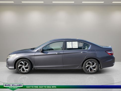 Used 2016 Honda Accord LX image 4