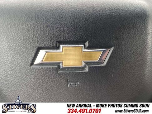 Used 2021 Chevrolet Suburban Premier RWD image 32