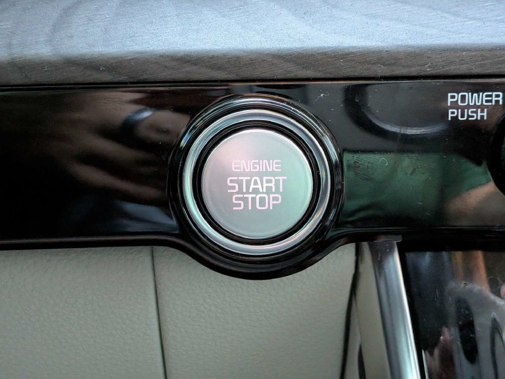 Used 2024 Kia Carnival SX FWD image 35