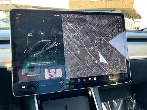 Used 2019 Tesla Model 3 Long Range image 31