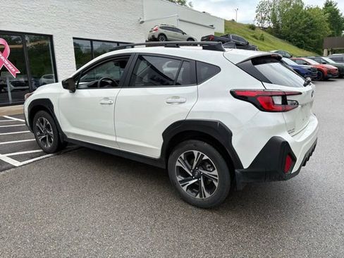 Used 2024 Subaru Crosstrek 2.0i Premium AWD/4WD image 3