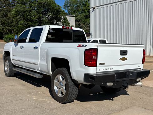 Used 2015 Chevrolet Silverado 2500 LTZ w/ Duramax Plus Package AWD/4WD image 5