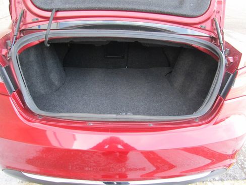 Used 2012 Chrysler 200 LX image 8