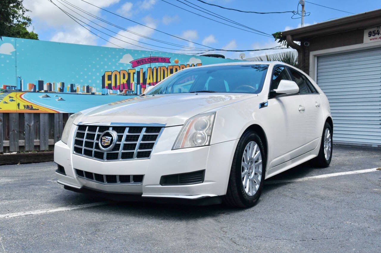 Used 2012 Cadillac CTS Luxury RWD image 1