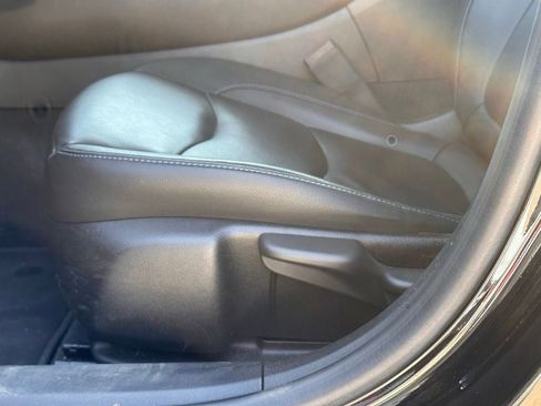 Used 2018 Chevrolet Volt Premier w/ Driver Confidence Package image 22