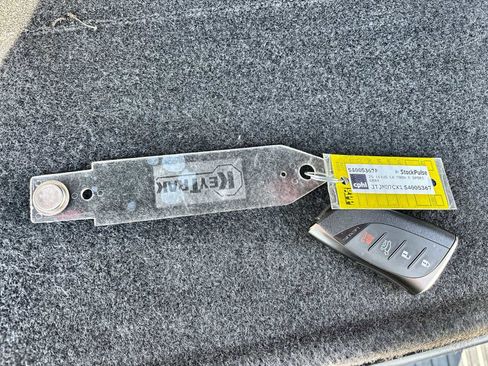 Used 2025 Lexus LX 700h F Sport image 26