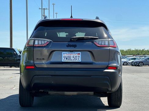 Certified 2023 Jeep Cherokee Altitude Lux AWD/4WD image 5