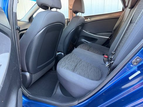 Used 2015 Hyundai Accent GS FWD image 17