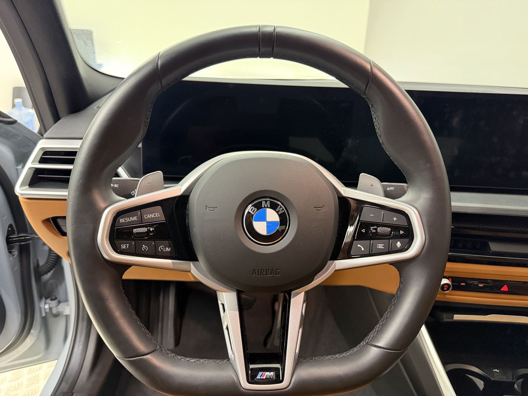 Used 2026 BMW 330i Sedan w/ M Sport Package RWD image 11